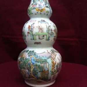 Triple goud vase